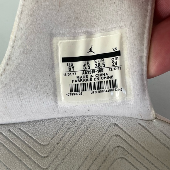 Jordan hydro 7 slides - Picture 7 of 7